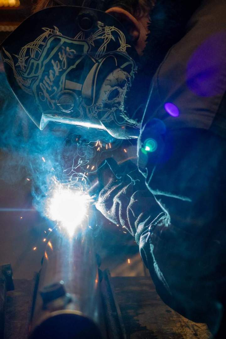 Fabrication et réparation de vérins hydrauliques près de Tarbes