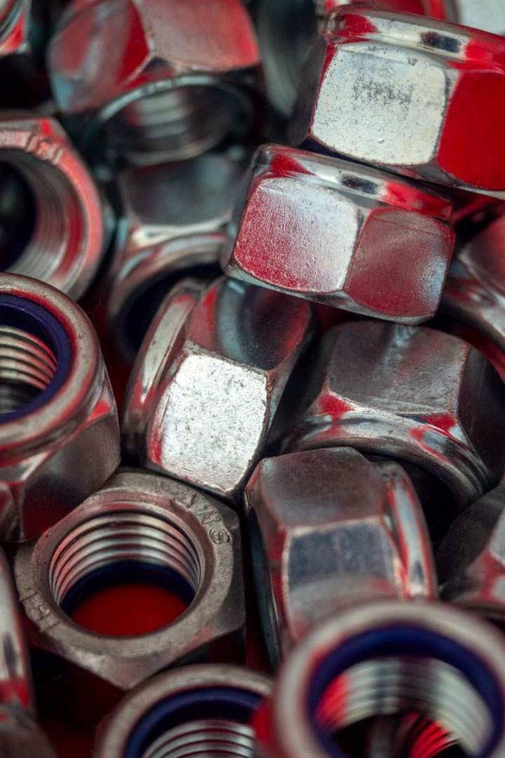 Fabrication et réparation de vérins hydrauliques près de Tarbes