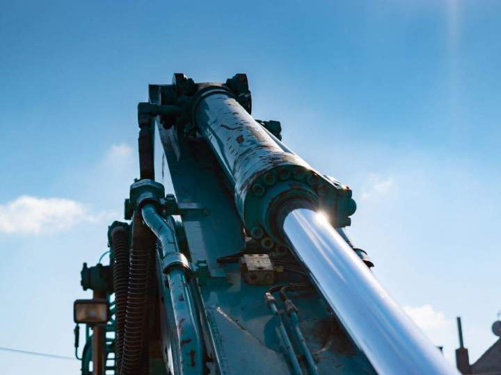 Fabrication de flexibles hydrauliques adaptés à chaque application